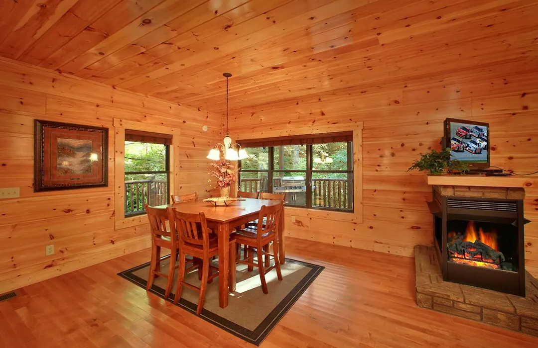 Cozy Hot Tub Cabin Outdoor Fireplace-1